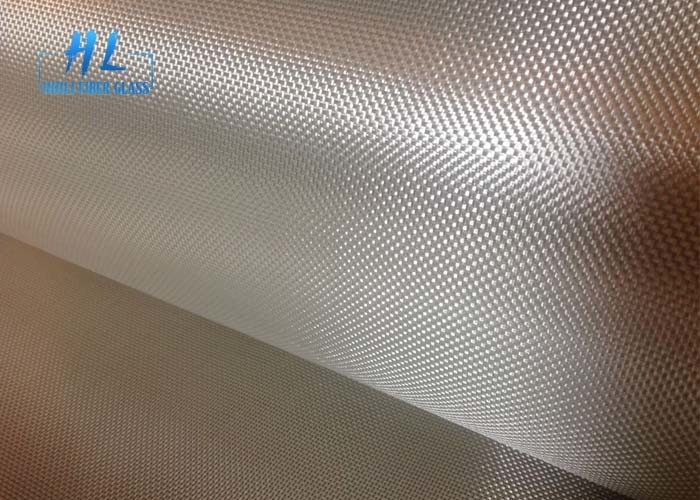 800g / m2 Fiberglas Kumaş Kumaş Düz Dokuma Elektrikli Sörf Beyaz Renk