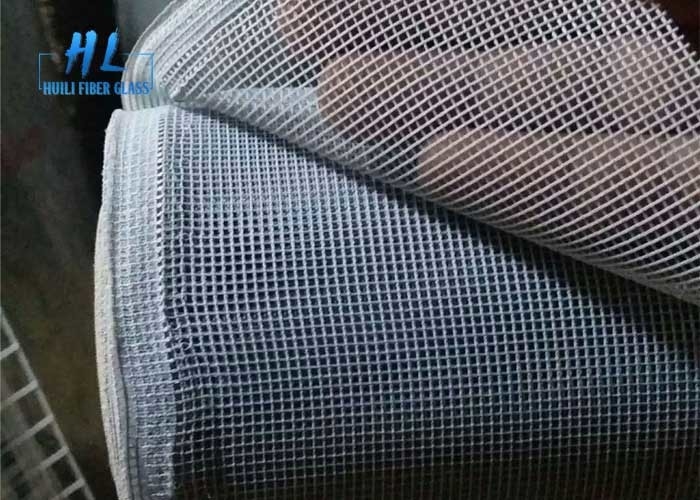 Siyah Böcek Ekrani Maçı Rulo UV Direnci 20-300m Uzunluğu 0.8-2.5m