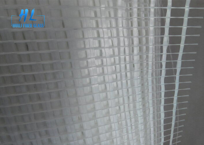 Çatı Kaplaması Fiberglas Mesh 5 * 5mm 145g / M2 İyi Kararlılığa Sahip İyi Lateks Tutkal