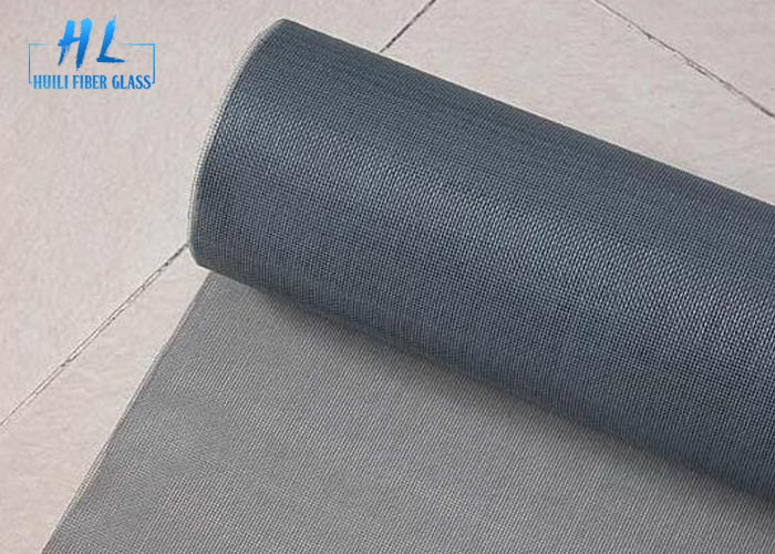 Uzun Kullanım Ömrü ile 18 * 16 Fiberglas Böcek Ekran PVC Kaplamalı Gri