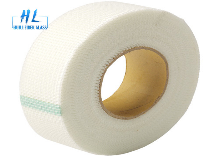 Alkaliye Dayanıklı Kendinden Yapışkanlı Fiberglas Bant C - Cam İplik Tipi 50mm Genişlik