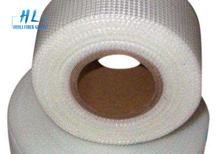 Tek taraflı yapıştırıcı lateks cam lif bant 60g - 65g/m2 50m yuvarlama ısıya dayanıklı 500°C'ye kadar