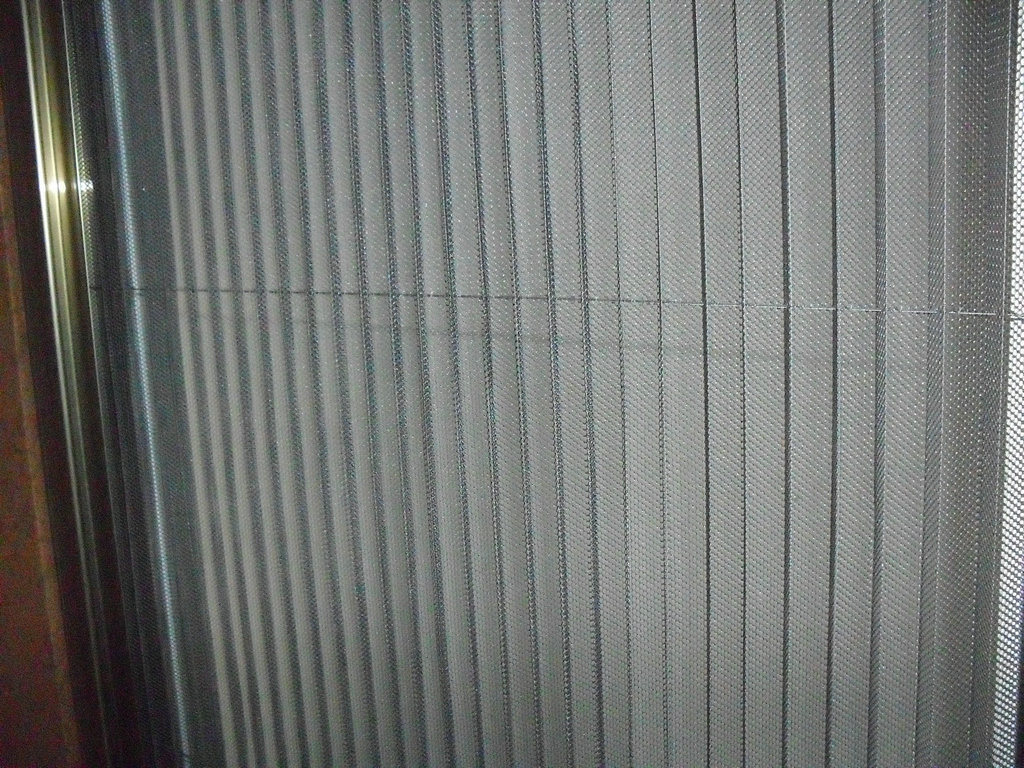 17 * 15 Siyah Renkli Mesh Polyester Sürgülü Kapılar İçin Plisse Örgü Windows