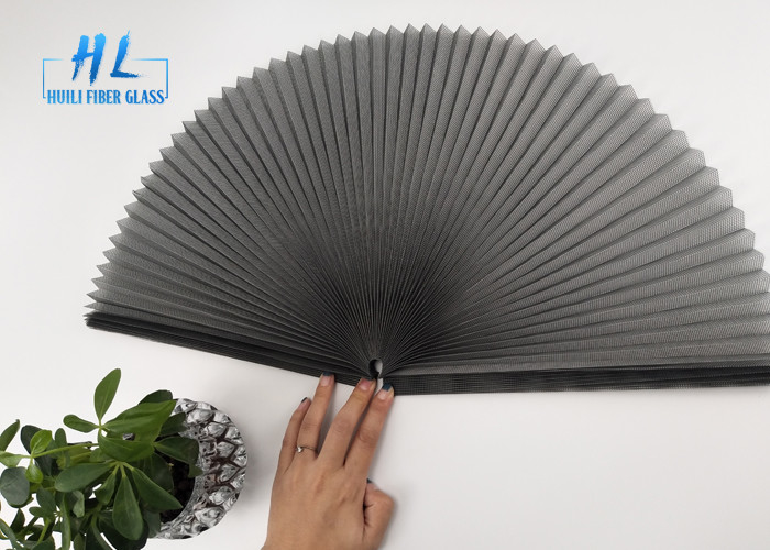 1.4m-3.0m Genişliği Katlanabilir Uçan Ekrani Esnek Montaj için 0.35mm Kalınlığı