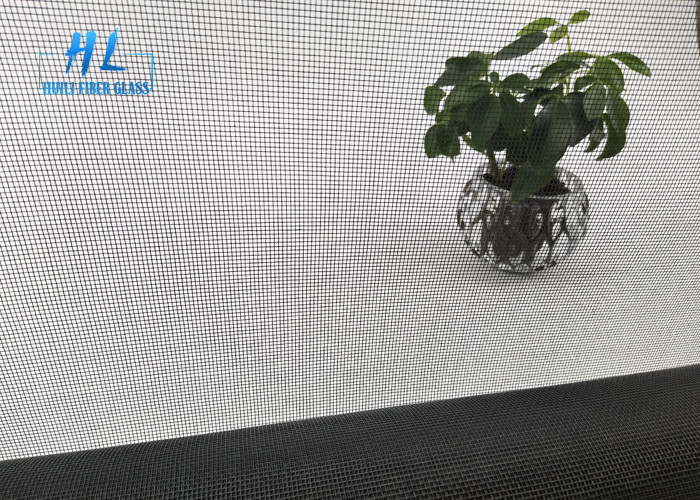 Farklı Renk Fiberglas Pencere Ekranı 17 * 13 Mesh 105G Anti Mosquito